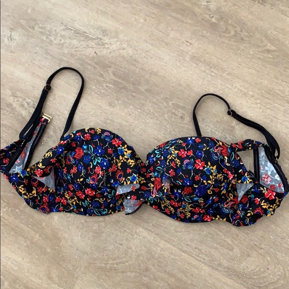 Bathing suit top